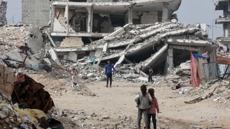 以色列对加沙战争的今日发展：黄线内发生空袭；西岸遭受突袭与逮捕