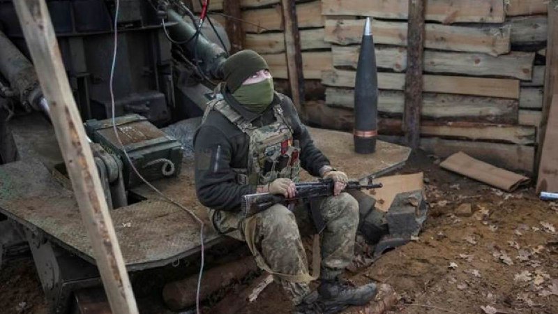 随着停火谈判陷入僵局，普京态度日益强硬，俄乌战争仍在继续