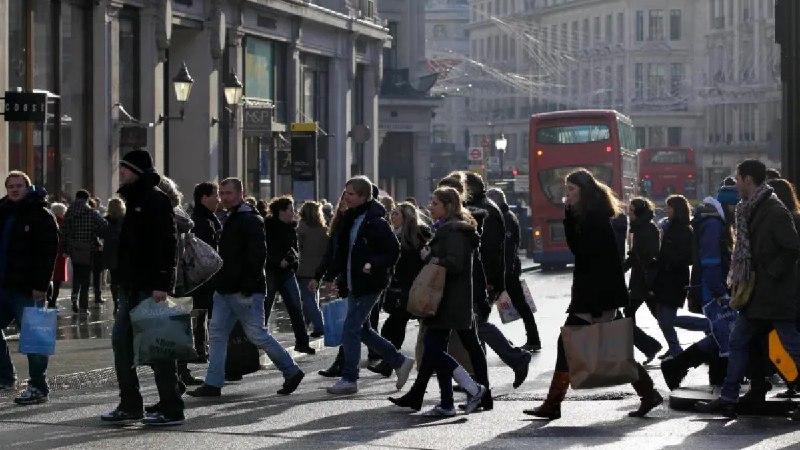 为什么前往富裕国家的务工移民人数正在下降？