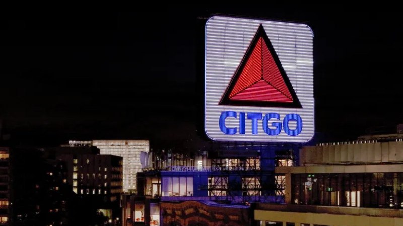 委内瑞拉谴责美国下令“强制出售”其石油公司雪铁戈