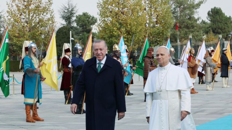 新教皇为何选择首先访问土耳其？